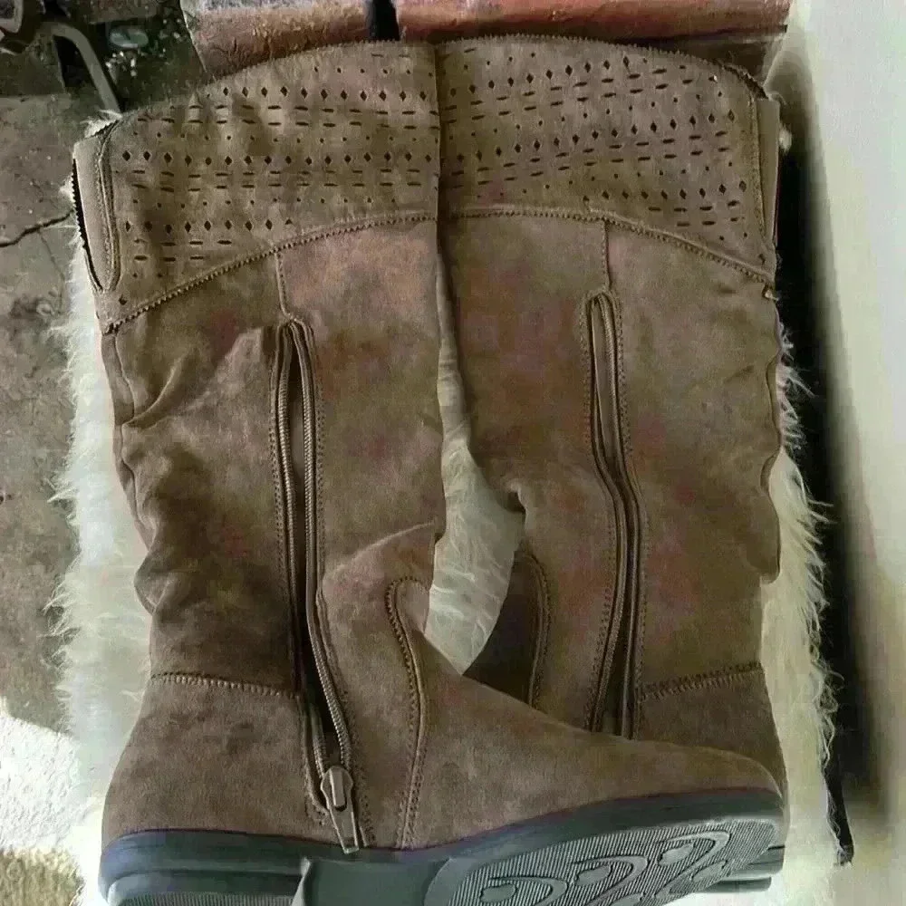 Seven Dials Dillon woman’s fashion boot, size 5.5, brown suede, 10’ zipper​